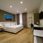 Maqueda - Room&suite