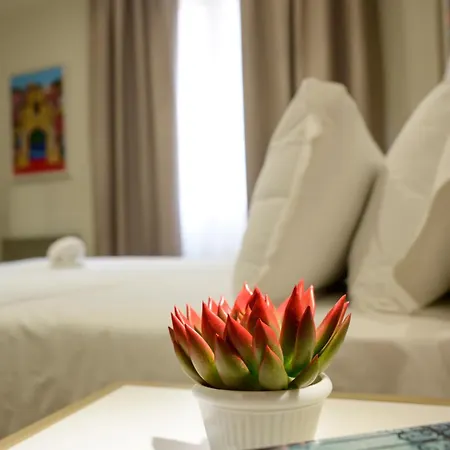 Maqueda - & فندق مبيت وإفطار 4*