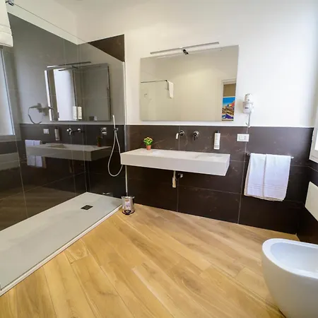 Maqueda - Room&suite Bed and breakfast Palermo