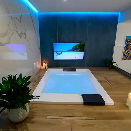 Maqueda - Room&suite Bed and breakfast 4*